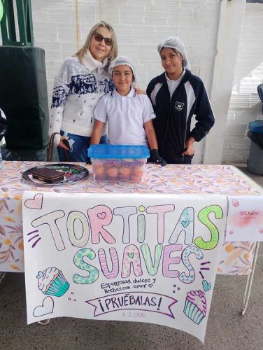 feria-empresarial-grado-quinto-2026-13