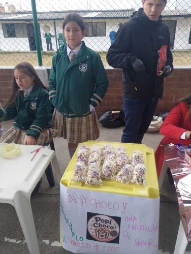 feria-empresarial-grado-quinto-2026-22