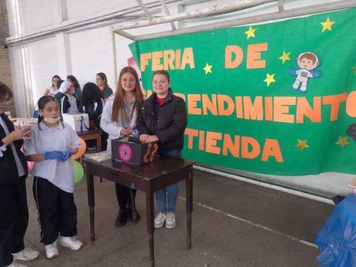 feria-empresarial-grado-quinto-2026-30